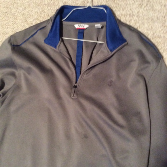 IZOD Gray Pullover - Picture 2 of 2